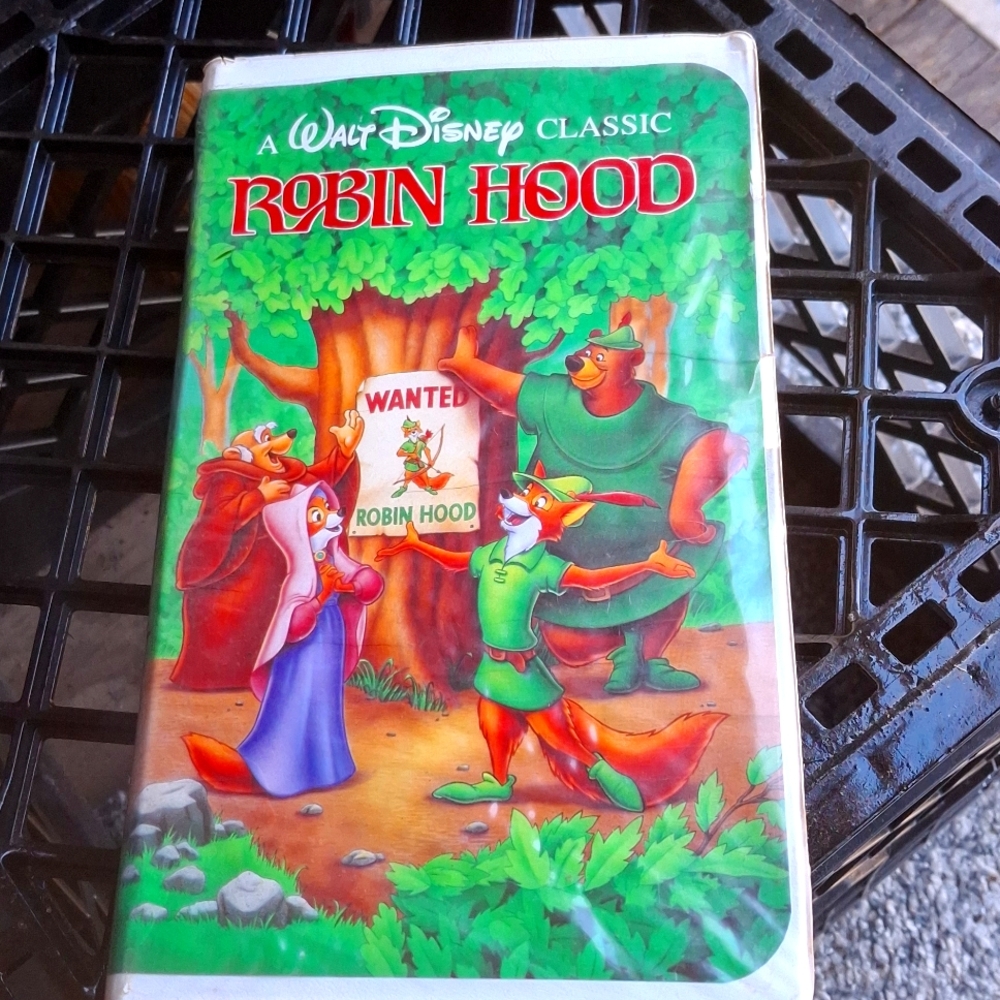 A Walt Disney classic Robin Hood VHS
